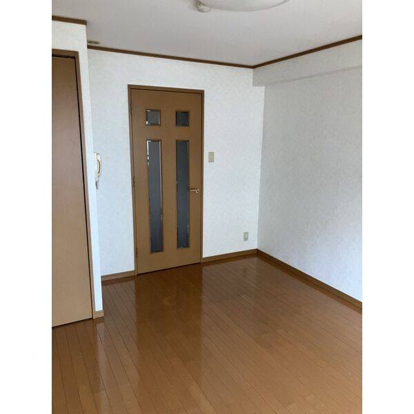 Crown Hills 室内写真3