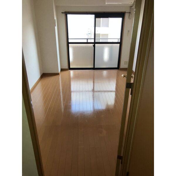 Crown Hills 室内写真4