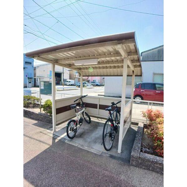 カーサ　グラッツィオーソ 室内写真10