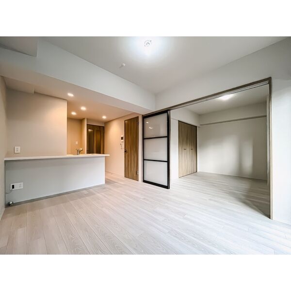 Louis Residence 弁天町 室内写真1