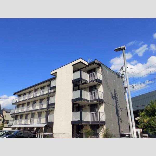 レオパレストルテュー 建物画像