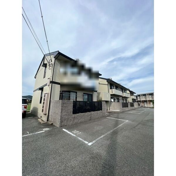 メゾンソレイユ