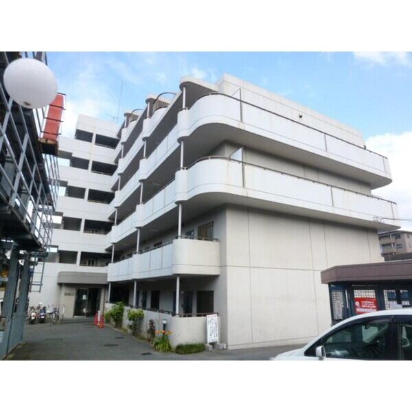 アルカザーレ国分西
