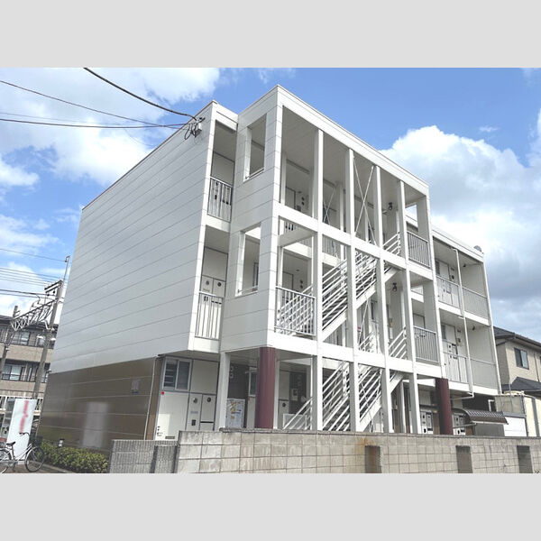 レオパレスグリーンヒルズ 建物画像
