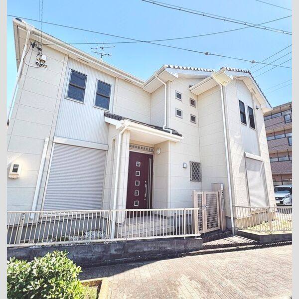 丸根町2丁目戸建 建物画像
