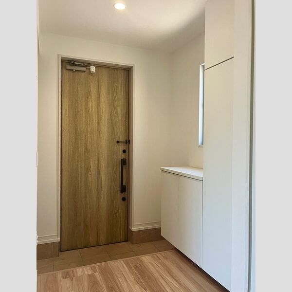 今谷上町戸建 室内写真3
