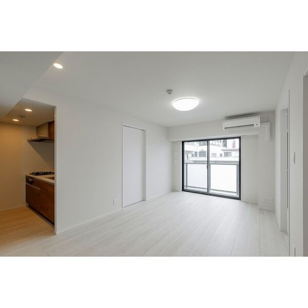 NOGATA RESIDENCE 室内写真1