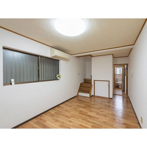 大東市北条2丁目戸建 室内写真1