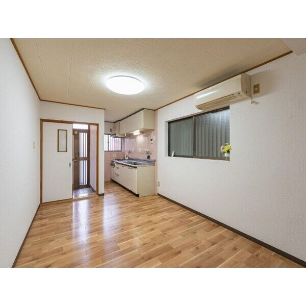 大東市北条2丁目戸建 室内写真2