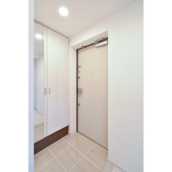 アドバンス京都烏丸町 室内写真3