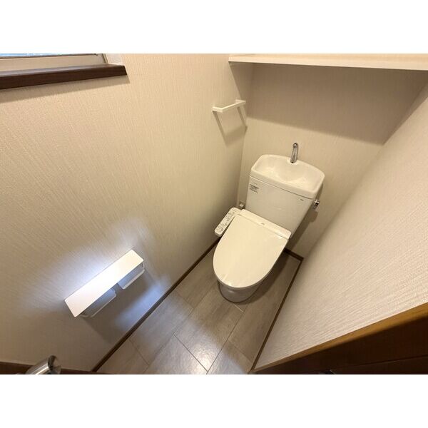 岸和田磯上町戸建 室内写真2