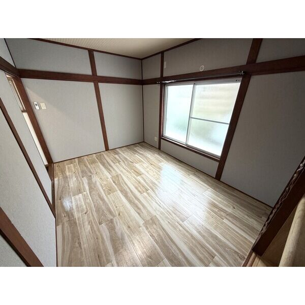 岸和田磯上町戸建 室内写真8