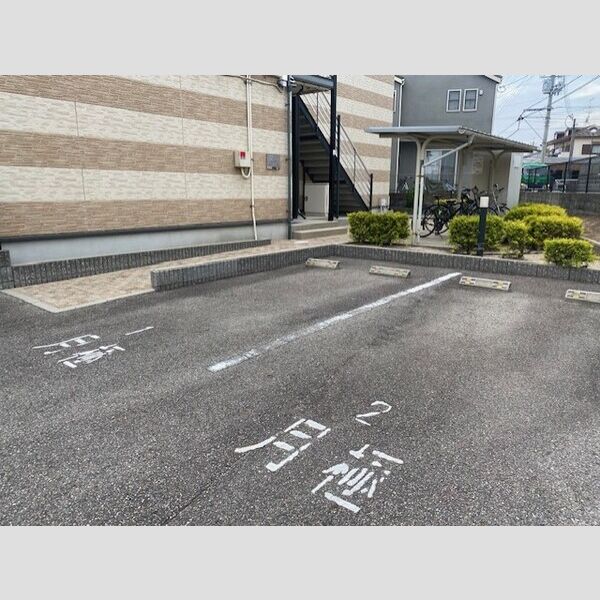 レオパレスえにし 室内写真3