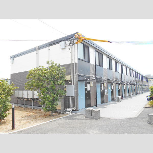 レオパレスTsuruhara 2001 建物画像