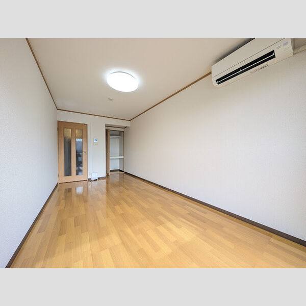 タイムD1 室内写真4