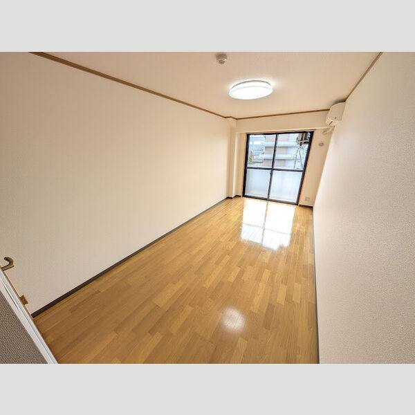 タイムD1 室内写真5