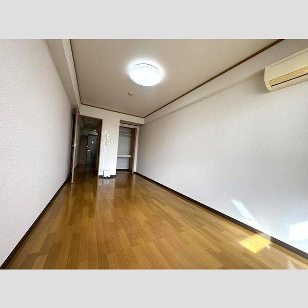 タイムD2 室内写真1