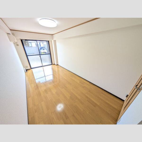 タイムD3 室内写真6