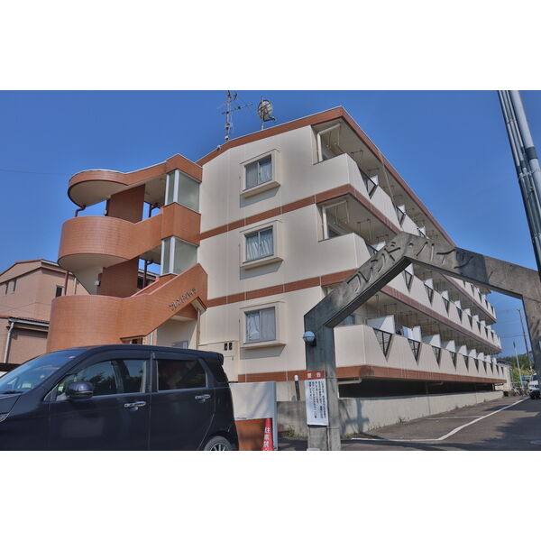 フレンドハイツ 建物画像