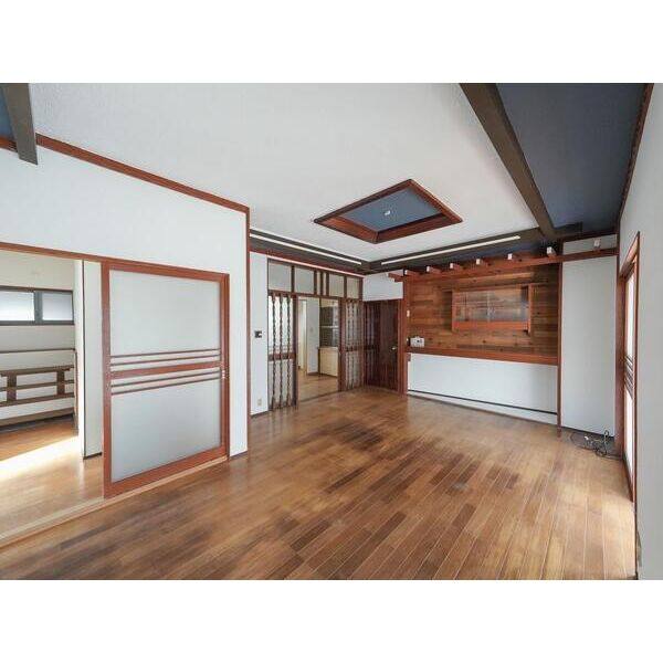 岐阜市三田洞東戸建 室内写真1