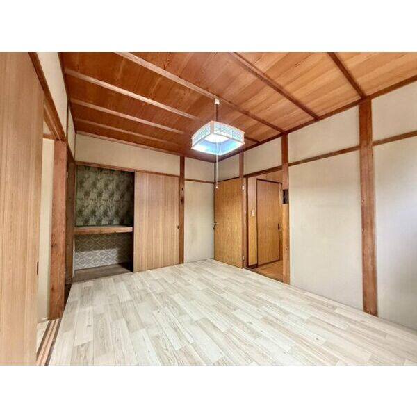 岐阜市天池丁目戸建 室内写真10