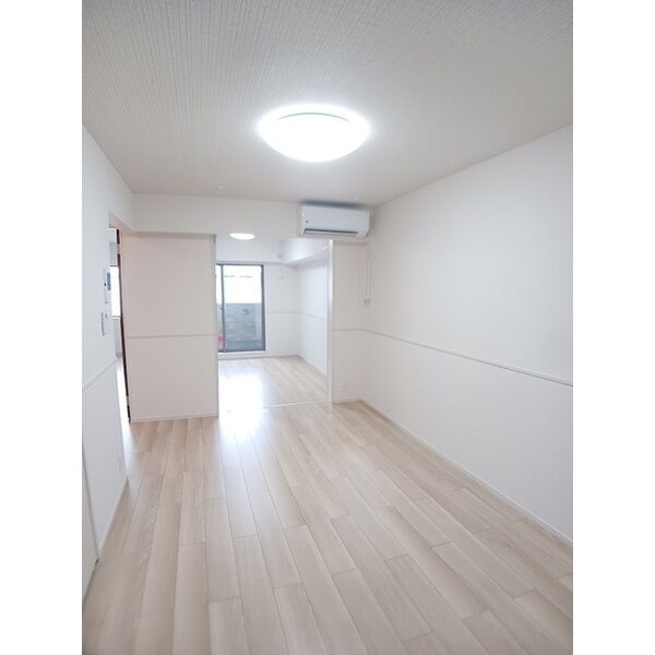 ヒカルサ岸和田畑町 室内写真1