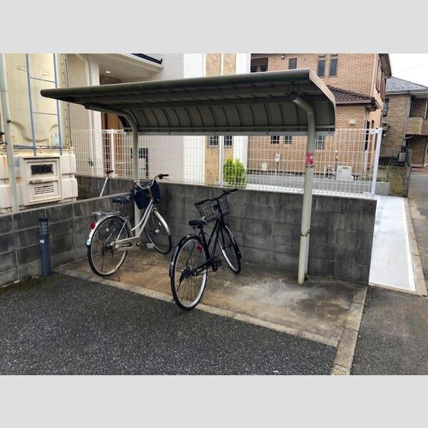 レオパレスフェリキタス花園 室内写真4