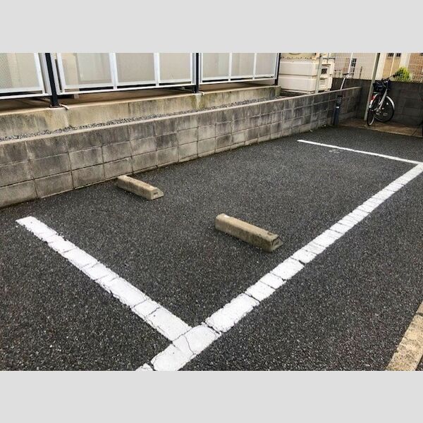 レオパレスフェリキタス花園 室内写真5