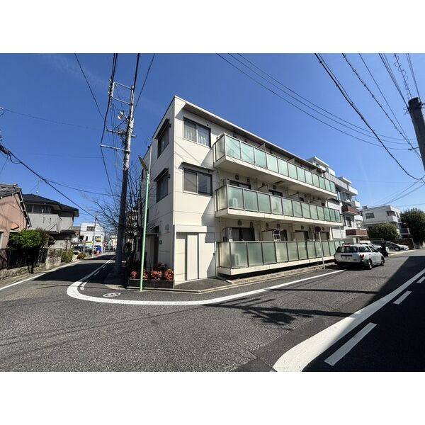 Blue Square 建物画像