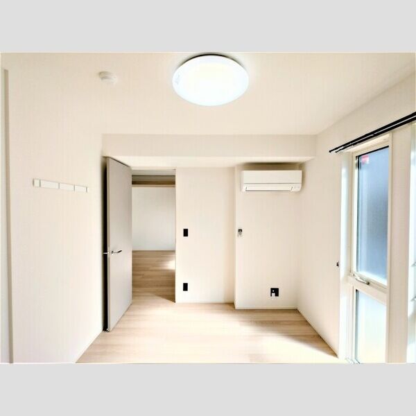 Auspicious House 室内写真4