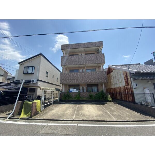 メゾンミレー