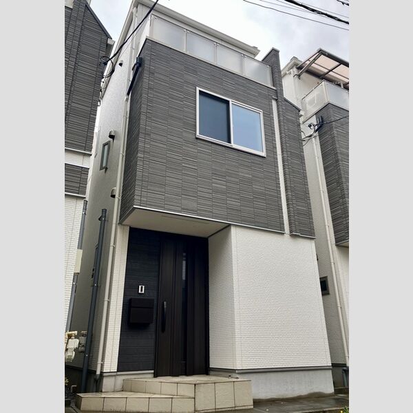 市谷薬王寺町戸建