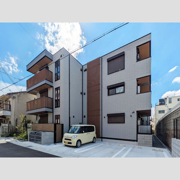 Field court