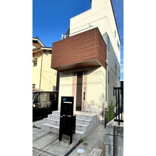 デザイナーズ平和が丘戸建 建物画像