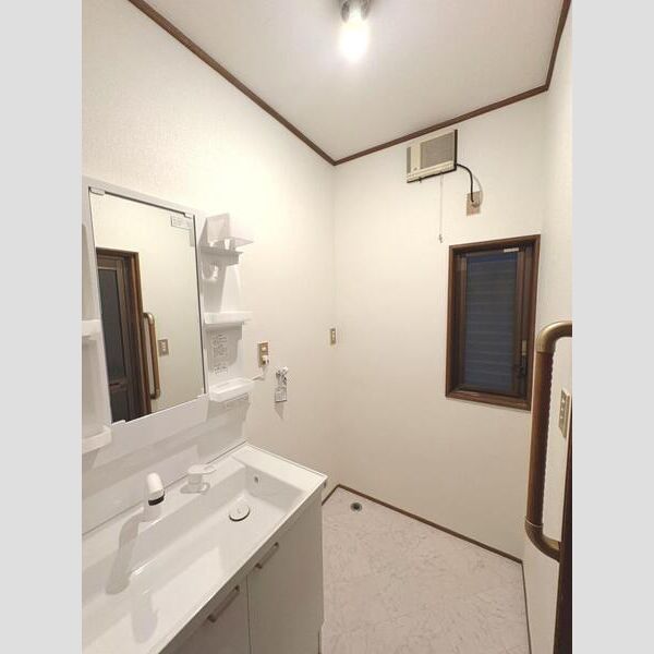 タチバナ様神須屋町戸建賃貸 室内写真3