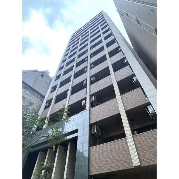 エステムプラザミッドプレイス 建物画像