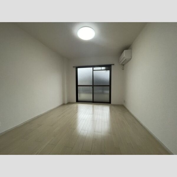 D's Court 室内写真4