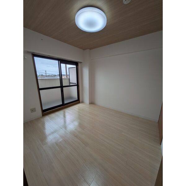 マンション桂 室内写真1