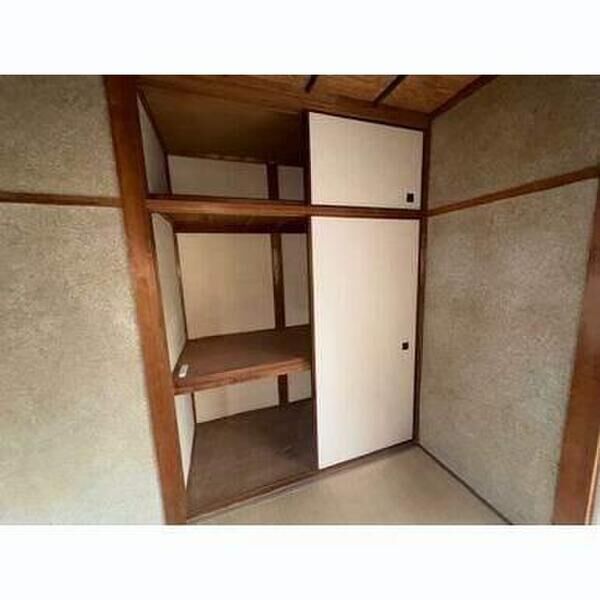鈴蘭台南町戸建て 室内写真6