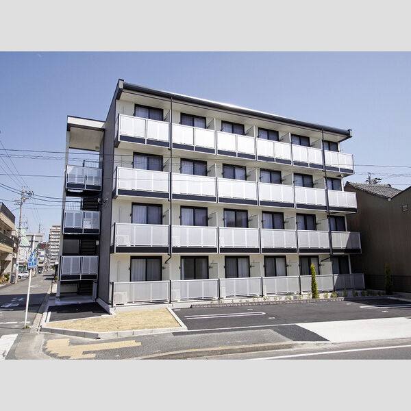 レオパレスアーバンコート熱田 建物画像