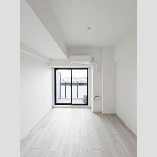 S-RESIDENCE堺湊駅前azure 室内写真1