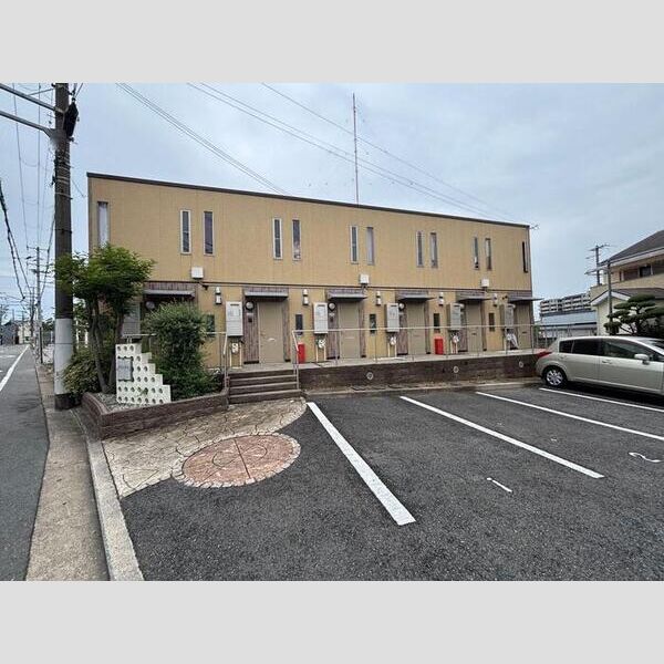 グランデス 建物画像