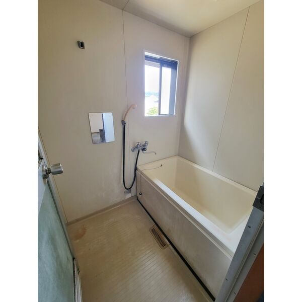 鈴蘭台南町2丁目マンション 室内写真3
