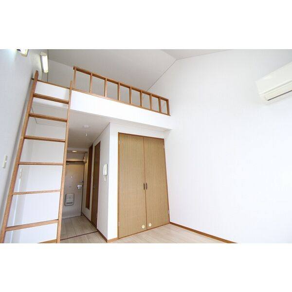 KAISER　HOUSE 室内写真1
