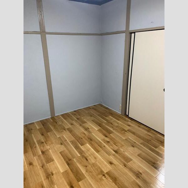 ツーイー寝屋川平屋 室内写真8