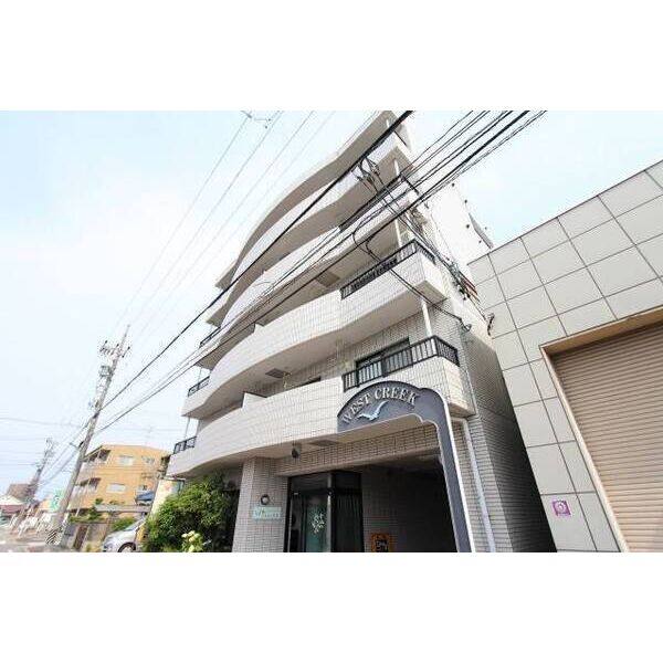 ウエストクリーク 建物画像