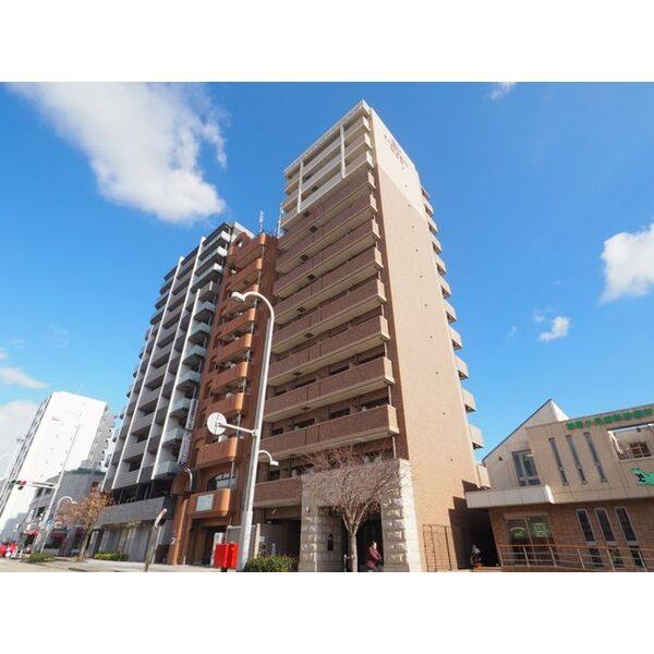 ライジングコート瑞穂通 建物画像
