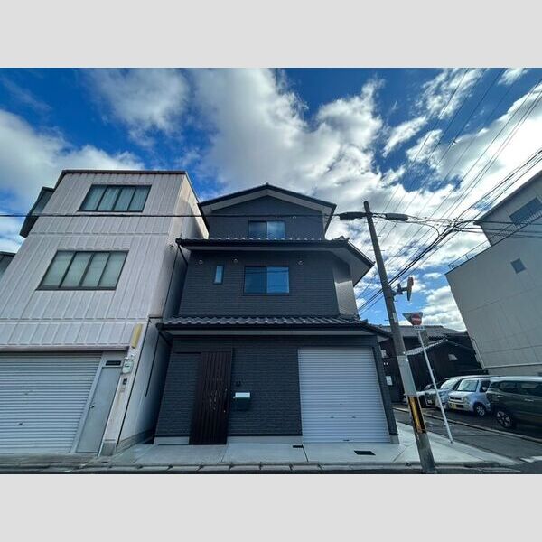 ヌヴェールハウス西棟 建物画像