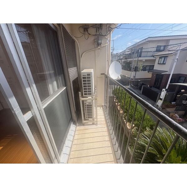 山手町4丁目戸建 室内写真4