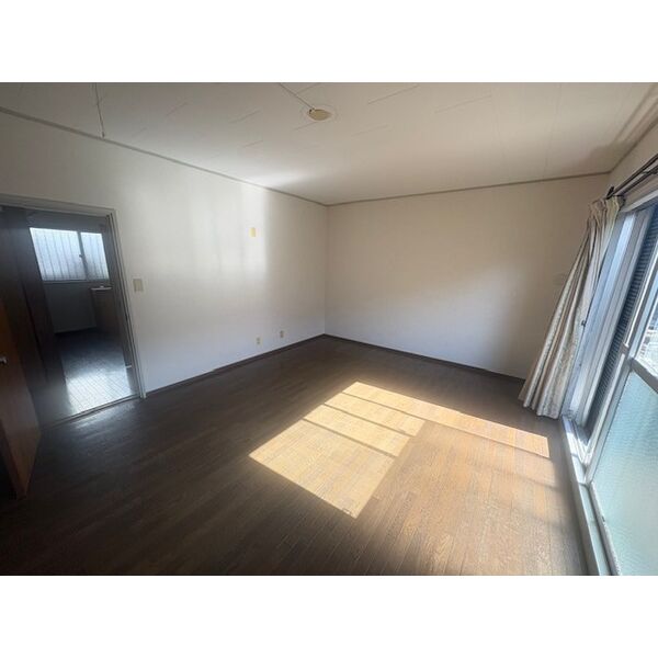 山手町4丁目戸建 室内写真8